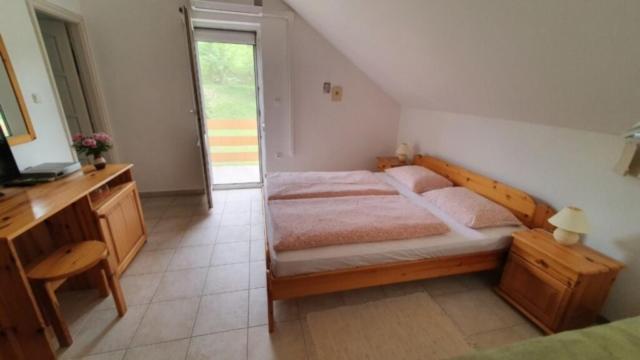 Borkuti Panzio Es Apartman Balatonszemes Ngoại thất bức ảnh